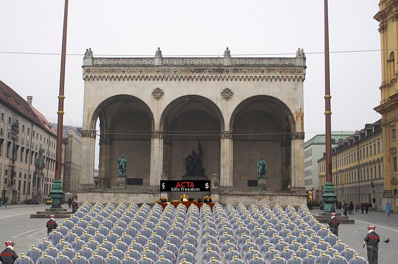 Datei:Massenprozess ACTA (Demoeinlage).jpg